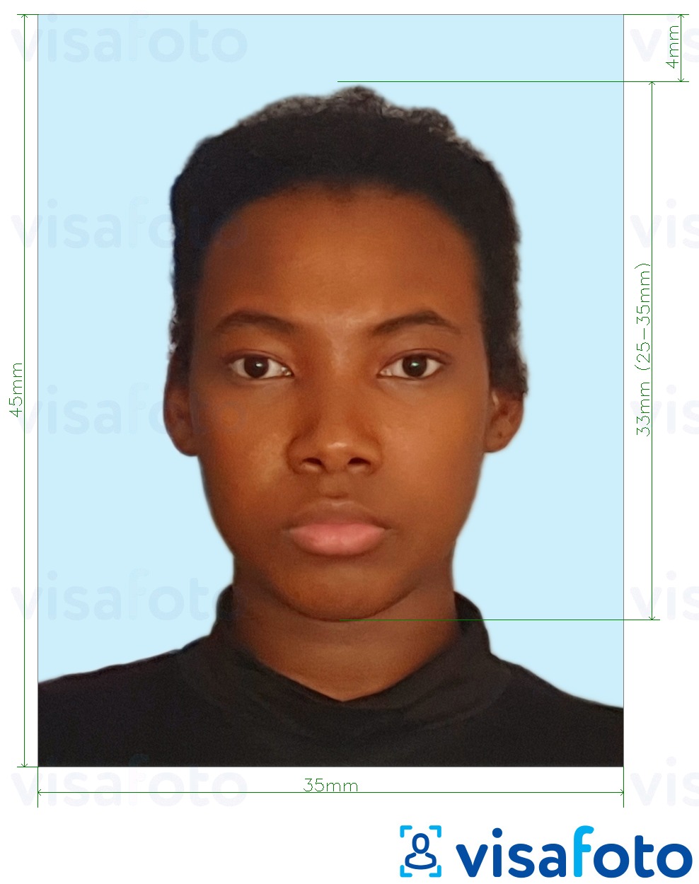 مع مواصفات الحجم الدقيقة جامايكا جواز سفر 35x45 مم خلفية زرقاء شاحبة مثال على صورة لـ 
