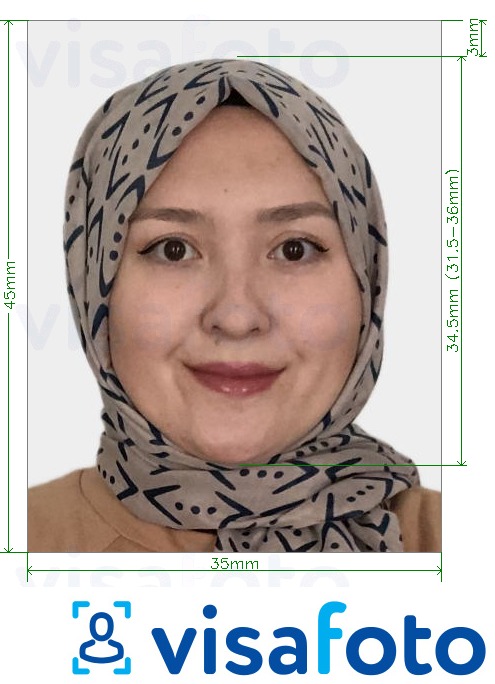 مع مواصفات الحجم الدقيقة كازاخستان جواز السفر 35x45 مم (3.5x4.5 سم) مثال على صورة لـ 